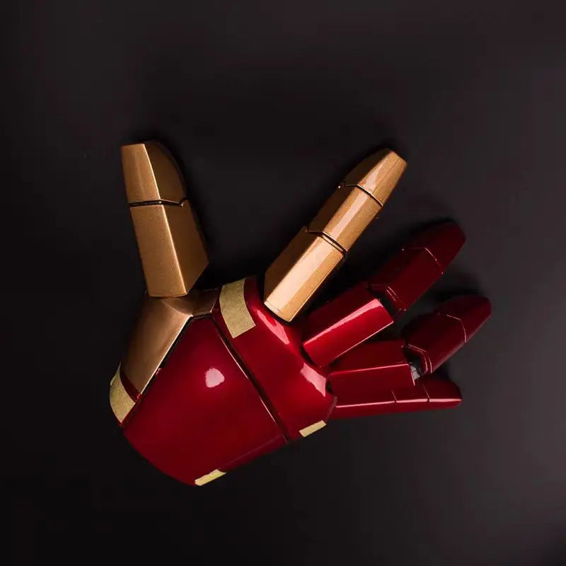 https://cdn.shopify.com/s/files/1/0976/5404/7104/files/sashura-premium-iron-man-mark-42-gauntlet-led-effects-sashura-premium-10.webp?v=1771370212